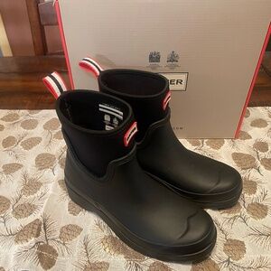 HUNTER Women's PLAY Short Rain Boots Black US Size 7